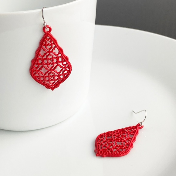 NEW Leaf Filigree Earrings (red) - Picture 2 of 7
